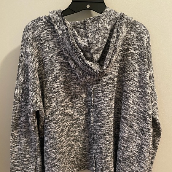 Old Navy Cardigan - Picture 3 of 3